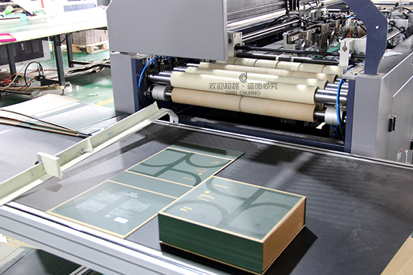 化妝品包裝盒生產(chǎn)