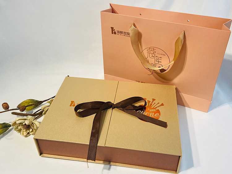 化妝刷精品盒定做-點創(chuàng)包裝